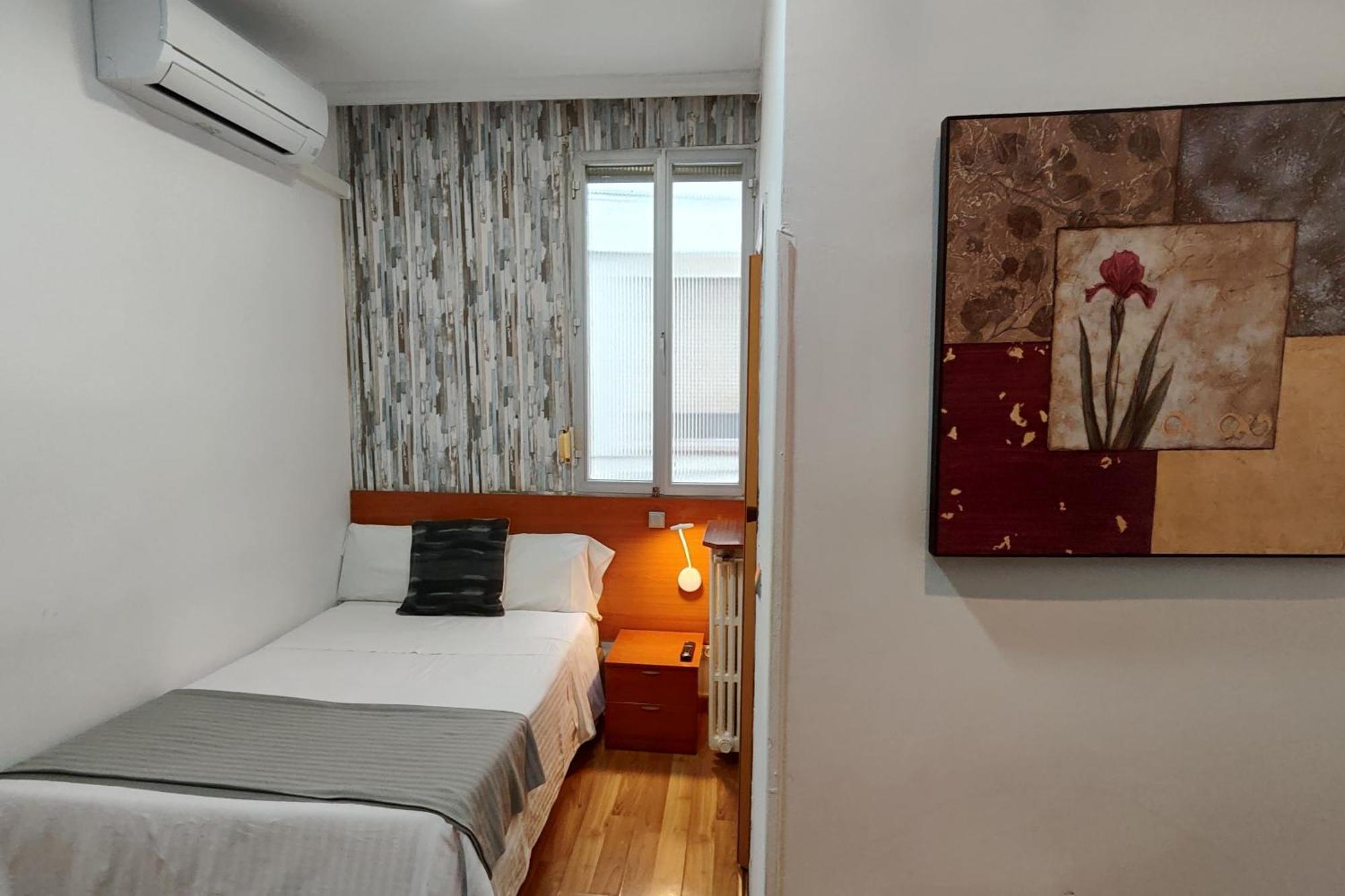 Hostal Cervantes — Fotos 3